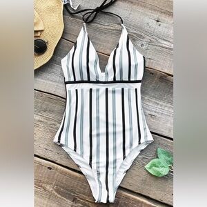 Cupshe One-Piece Swimsuit